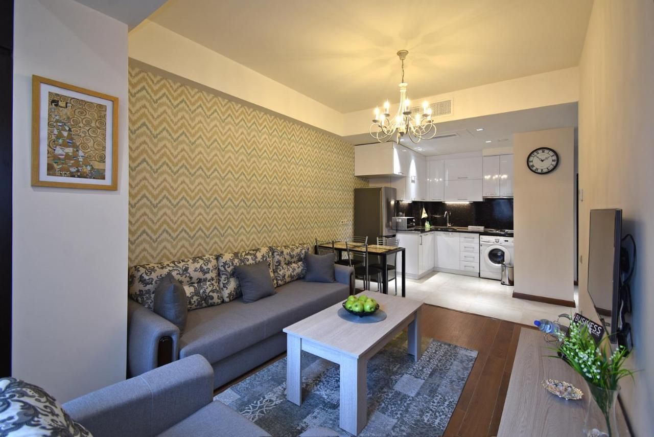 Yerevan4You Patio מראה חיצוני תמונה